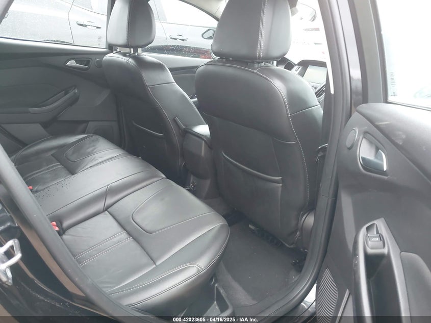 2014 FORD FOCUS TITANIUM - 1FADP3N26EL369997