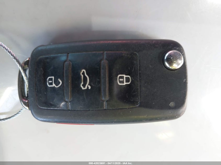 2013 VOLKSWAGEN JETTA 2.5L SE - 3VWDP7AJ8DM384221