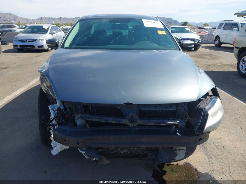 2013 VOLKSWAGEN JETTA 2.5L SE - 3VWDP7AJ8DM384221