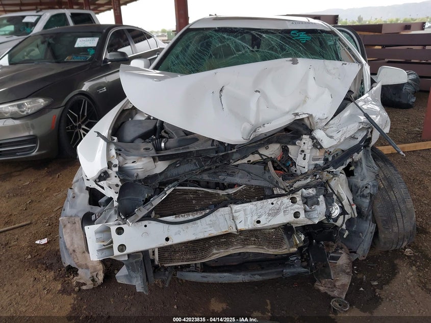 2012 CHEVROLET MALIBU VIN: 1G1ZD5E02CF131667