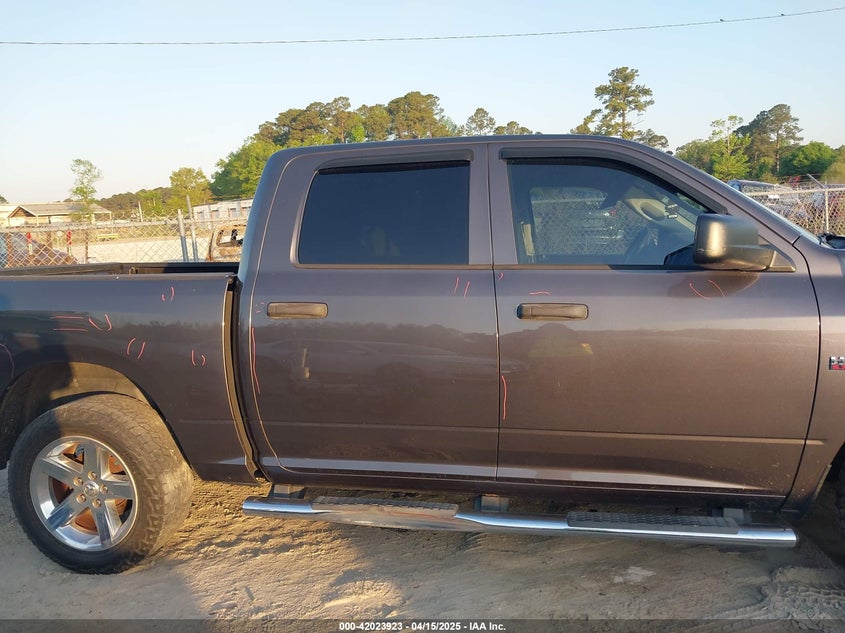 2015 RAM 1500 EXPRESS - 1C6RR6KT8FS542426