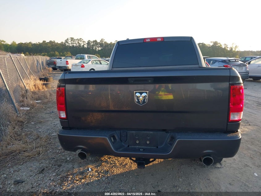 2015 RAM 1500 EXPRESS - 1C6RR6KT8FS542426