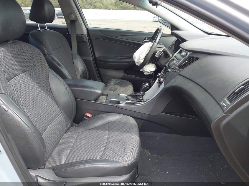 2012 HYUNDAI SONATA VIN: 5NPEC4AC2CH333580