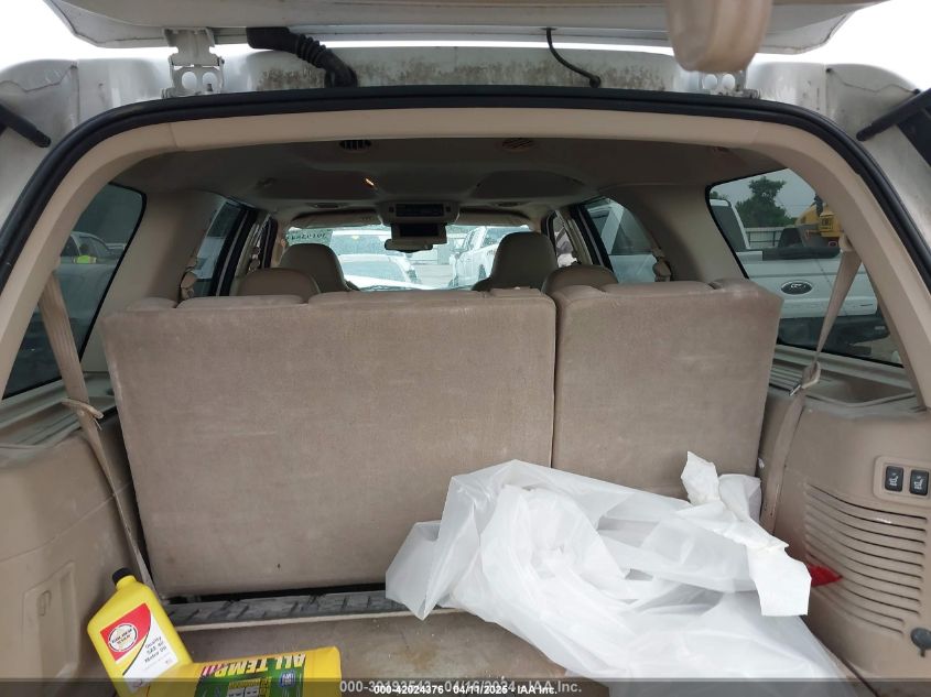 2003 Ford Expedition Eddie Bauer VIN: 1FMFU17L83LC55675 Lot: 42024376