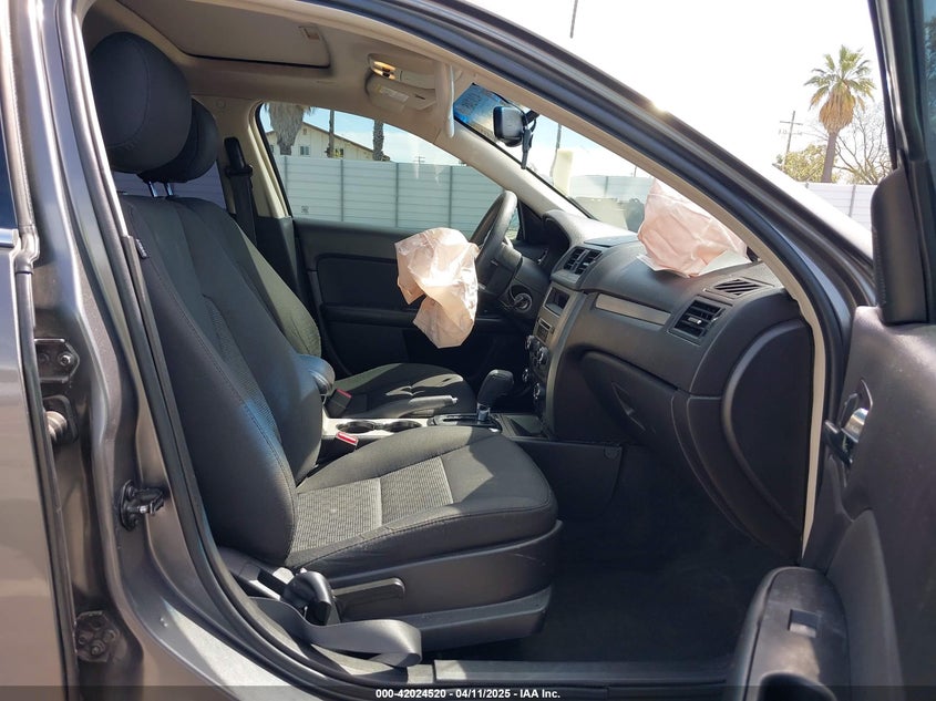 2011 FORD FUSION VIN: 3FAHP0HA9BR113630