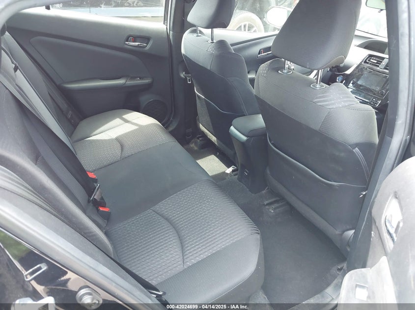 2017 TOYOTA PRIUS VIN: JTDKBRFU3H3577133