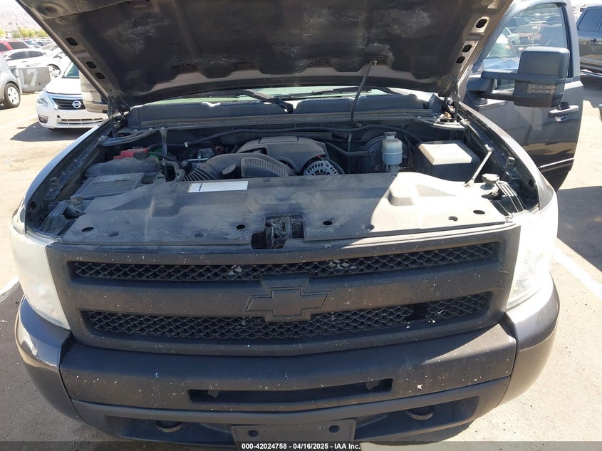 2010 CHEVROLET SILVERADO 1500 VIN: 1GCSKREAXAZ137064
