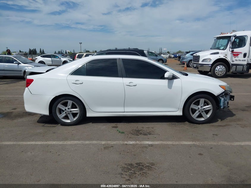 2014 TOYOTA CAMRY VIN: 4T1BF1FK3EU327588