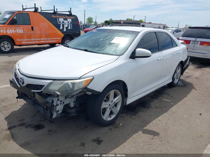 2014 TOYOTA CAMRY VIN: 4T1BF1FK3EU327588