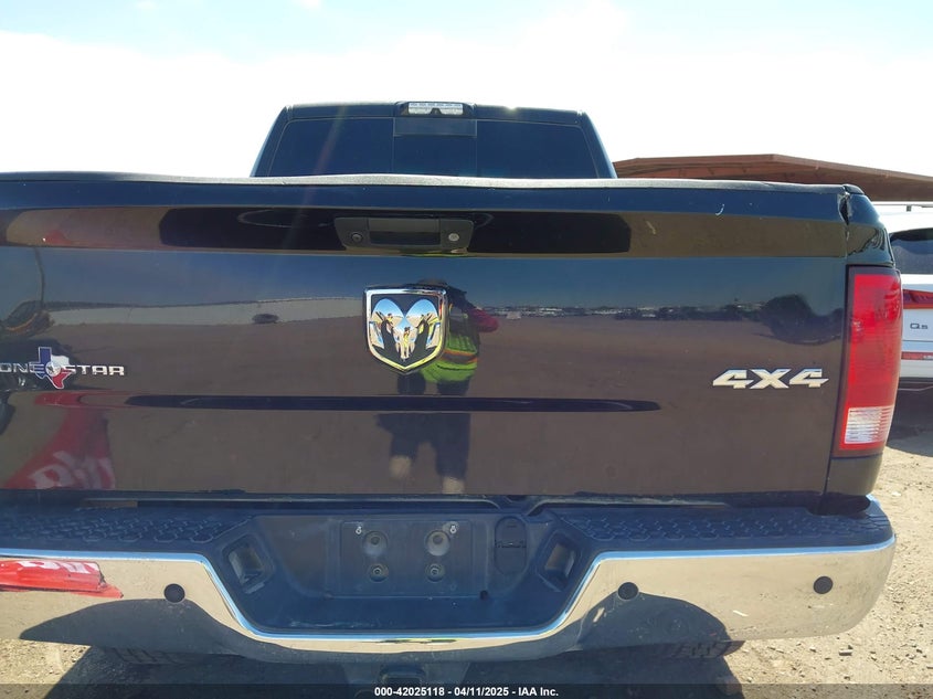 2018 RAM 2500 VIN: 3C6UR5DL9JG327168