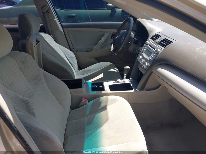 2006 TOYOTA COROLLA VIN: JTDBR32E560076962
