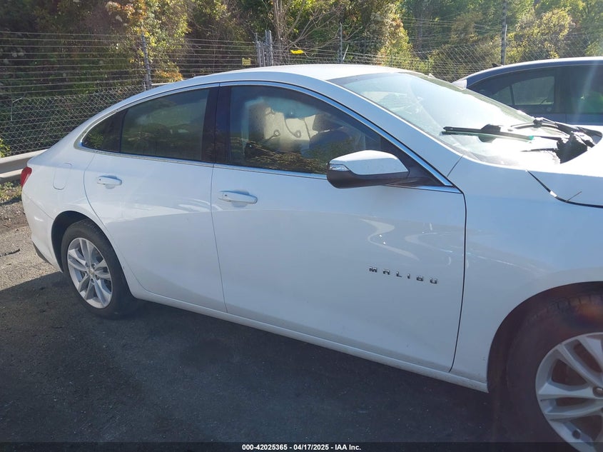 2018 CHEVROLET MALIBU VIN: 1G1ZD5ST1JF215880