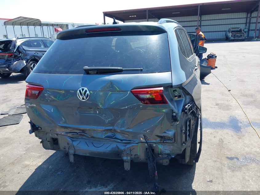 2021 VOLKSWAGEN TIGUAN VIN: 3VV3B7AX7MM113248