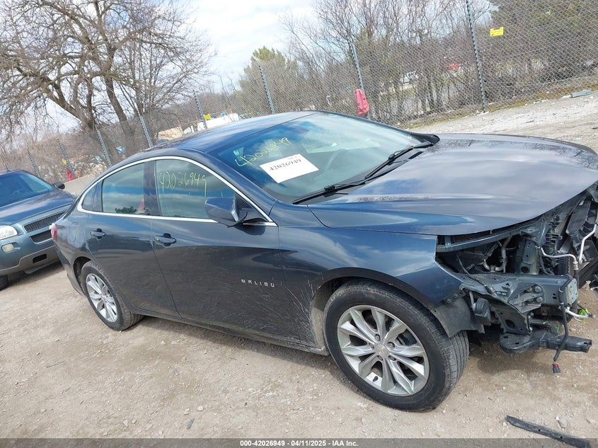 2019 CHEVROLET MALIBU LT - 1G1ZD5ST7KF115820