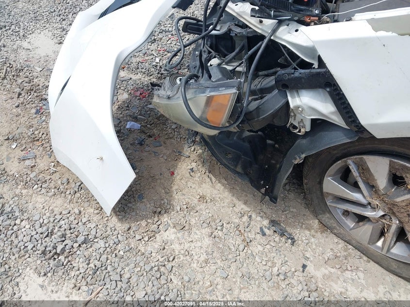 2014 TOYOTA COROLLA LE ECO PLUS - 5YFBPRHE2EP152481