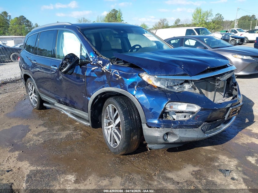 2017 HONDA PILOT TOURING - 5FNYF6H91HB035165