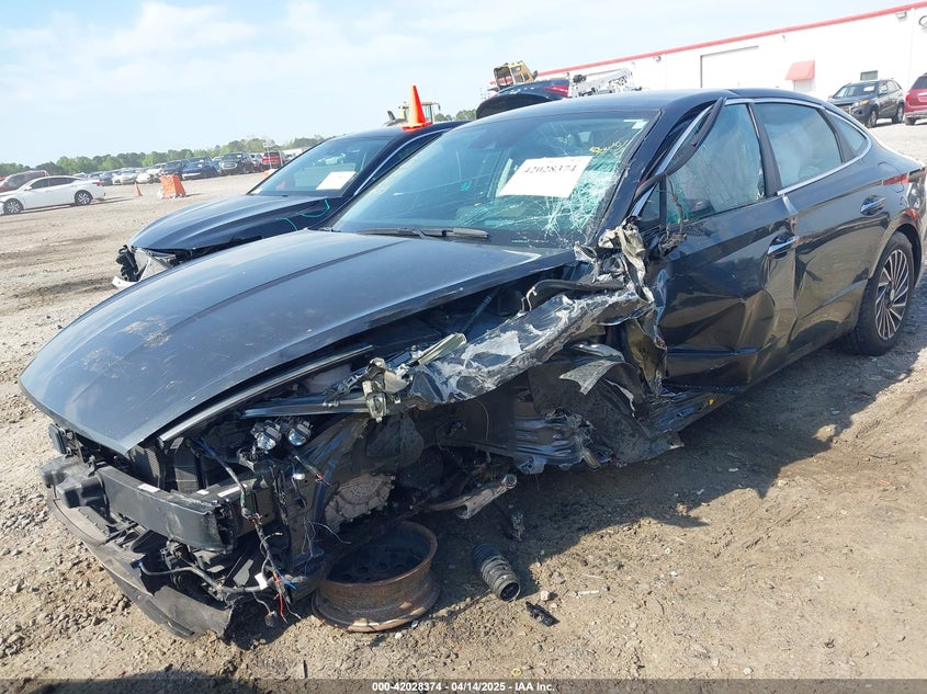 2021 HYUNDAI SONATA LIMITED - KMHL54JJ6MA027373