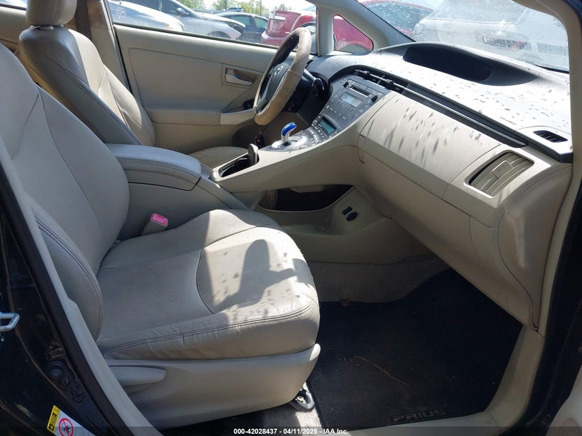 2011 TOYOTA PRIUS VIN: JTDKN3DU4B5325944