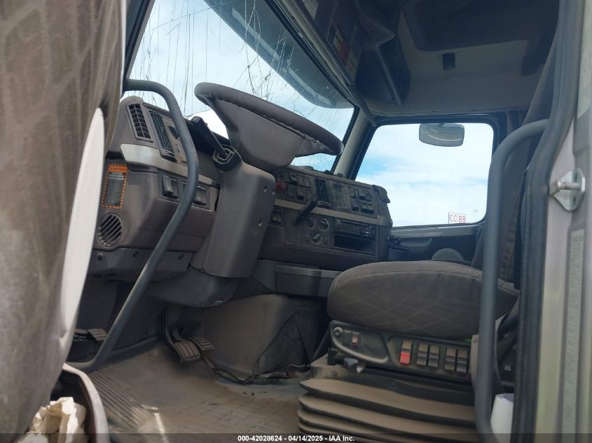 2016 Volvo Vn Vnl VIN: 4V4NC9EH9GN943148 Lot: 42028624