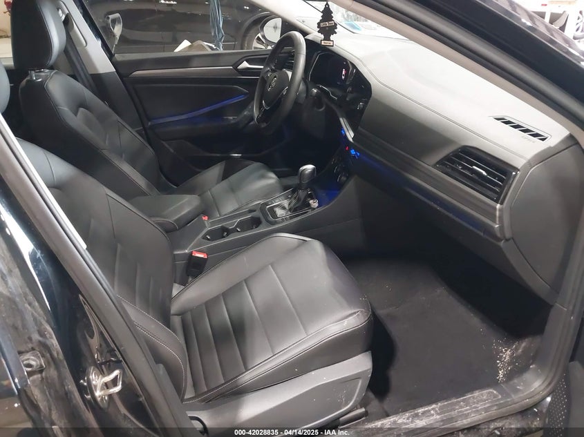 2021 VOLKSWAGEN JETTA VIN: 3VWE57BU0MM093120