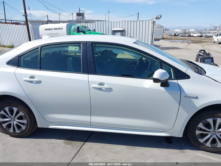 2021 TOYOTA COROLLA HYBRID LE - JTDEAMDE3MJ031906