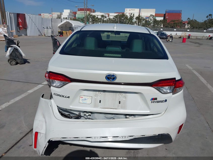 2021 TOYOTA COROLLA HYBRID LE - JTDEAMDE3MJ031906