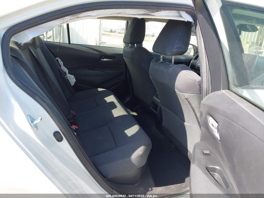 2021 TOYOTA COROLLA HYBRID LE - JTDEAMDE3MJ031906