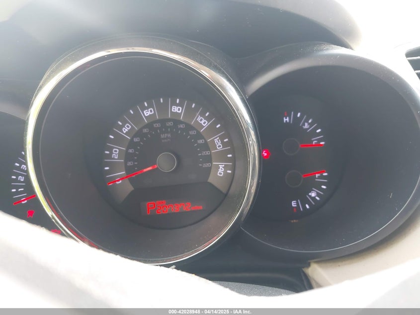 2011 KIA SOUL VIN: KNDJT2A28B7203204