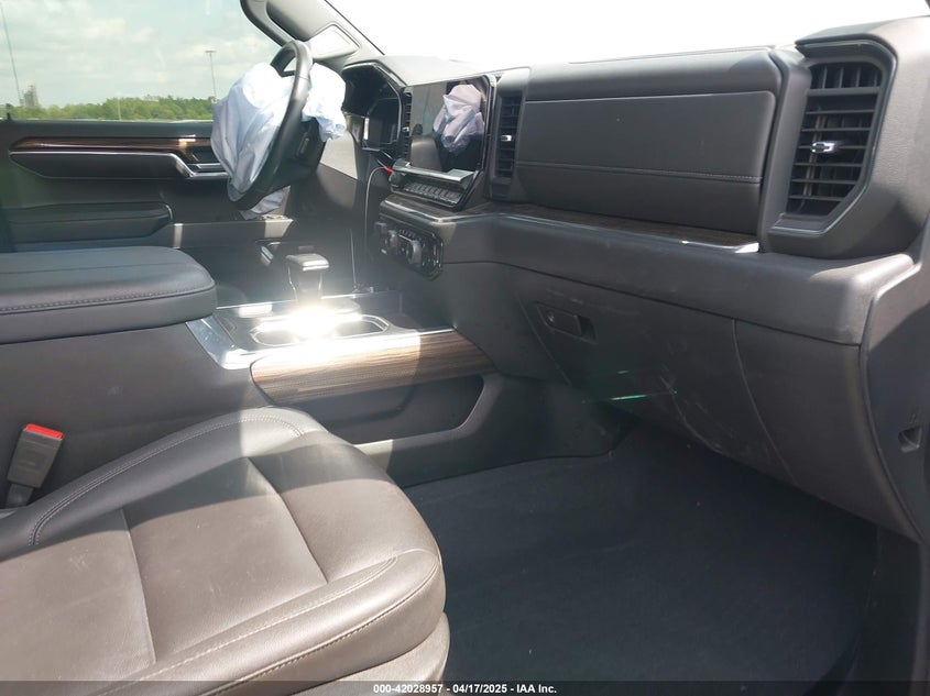 2023 CHEVROLET SILVERADO 1500 4WD  SHORT BED RST - 2GCUDEED6P1124688