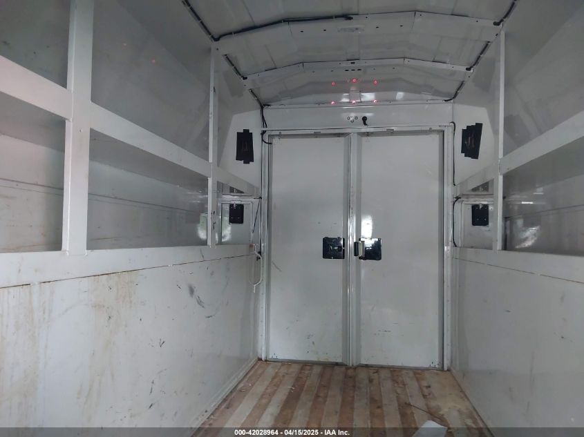 2019 Ford Transit-350 Cutaway VIN: 1FDBW5PM3KKB67209 Lot: 42028964