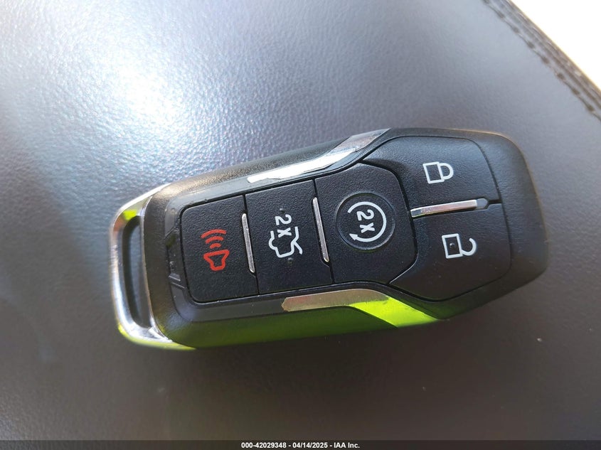 2017 LINCOLN MKX SELECT - 2LMPJ6KR4HBL48601