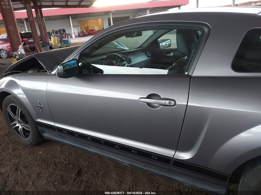2007 FORD MUSTANG VIN: 1ZVHT80N775234974