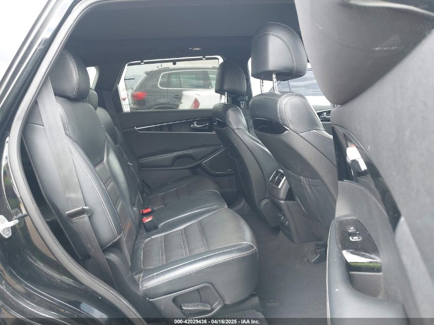 2017 Kia Sorento 3.3L Sxl VIN: 5XYPKDA5XHG254833 Lot: 42029436