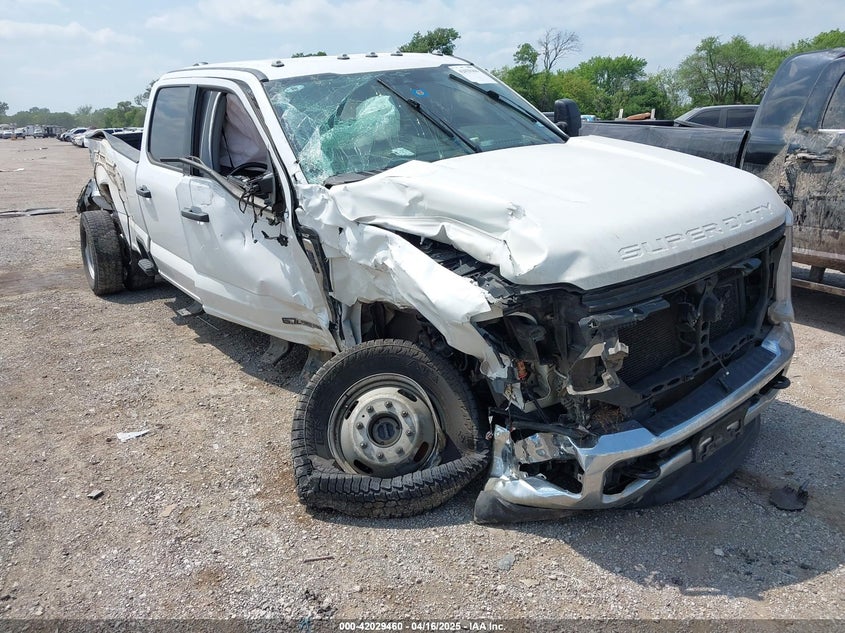 2023 FORD F350  (VIN: 1FT8W3DT9PEC23531)