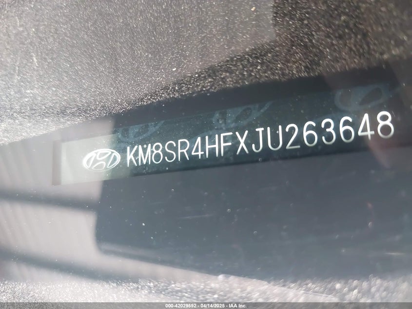 2018 HYUNDAI SANTA FE VIN: KM8SR4HFXJU263648