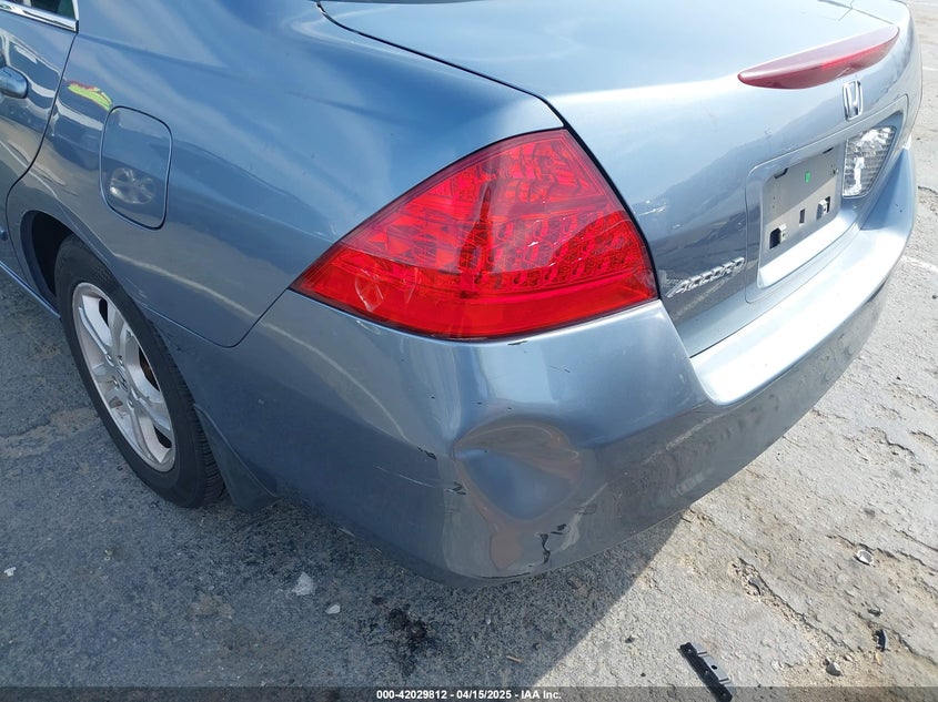 2007 HONDA ACCORD VIN: 1HGCM56807A159862