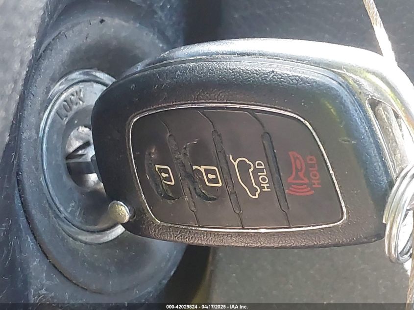 2015 Hyundai Santa Fe Sport 2.4L VIN: 5XYZTDLB8FG284175 Lot: 42029824