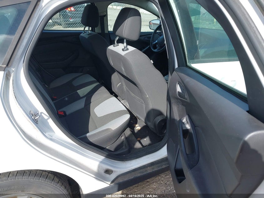 2012 FORD FOCUS VIN: 1FAHP3K27CL311240