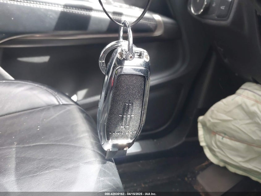 2016 LINCOLN MKC SELECT - 5LMCJ2C97GUJ30157