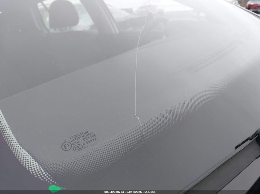 2019 VOLKSWAGEN E-GOLF SE - WVWKR7AU2KW907826