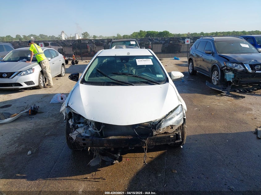 2017 TOYOTA COROLLA SE - 5YFBURHE2HP582055