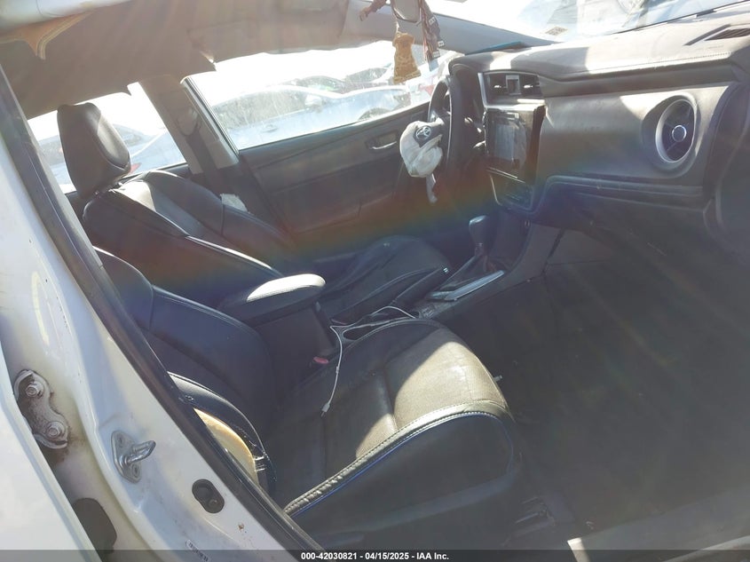 2017 TOYOTA COROLLA SE - 5YFBURHE2HP582055