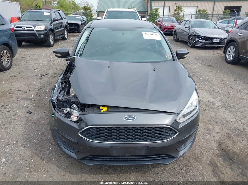 2017 FORD FOCUS SE - 1FADP3F25HL338906