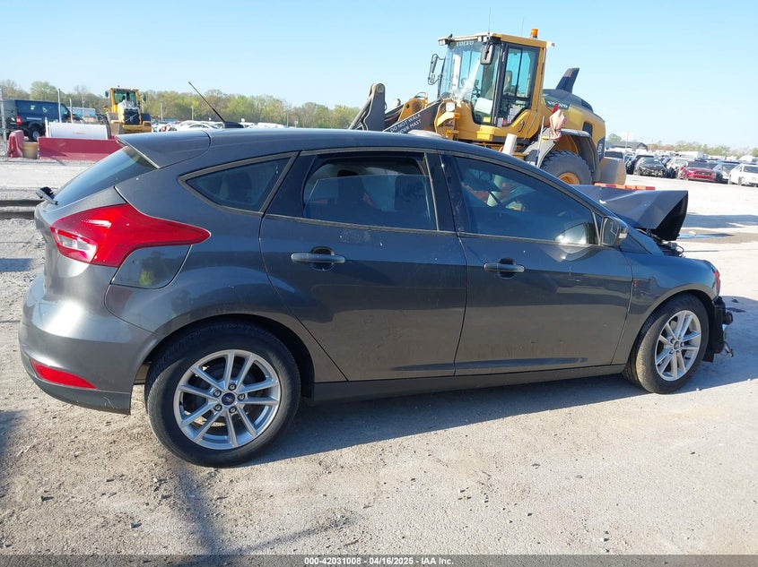 2016 FORD FOCUS SE - 1FADP3K29GL203027