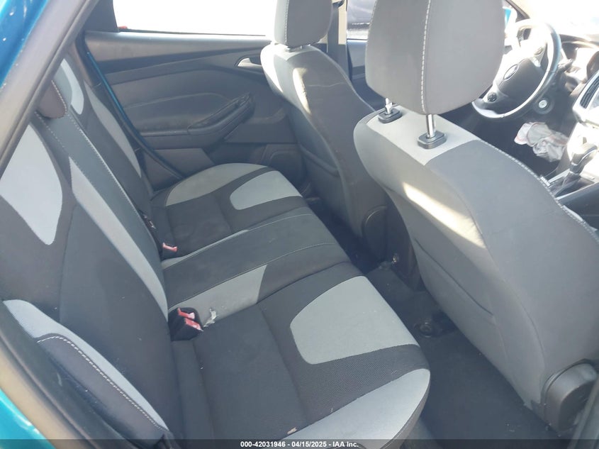 2014 FORD FOCUS VIN: 1FADP3K21EL403591