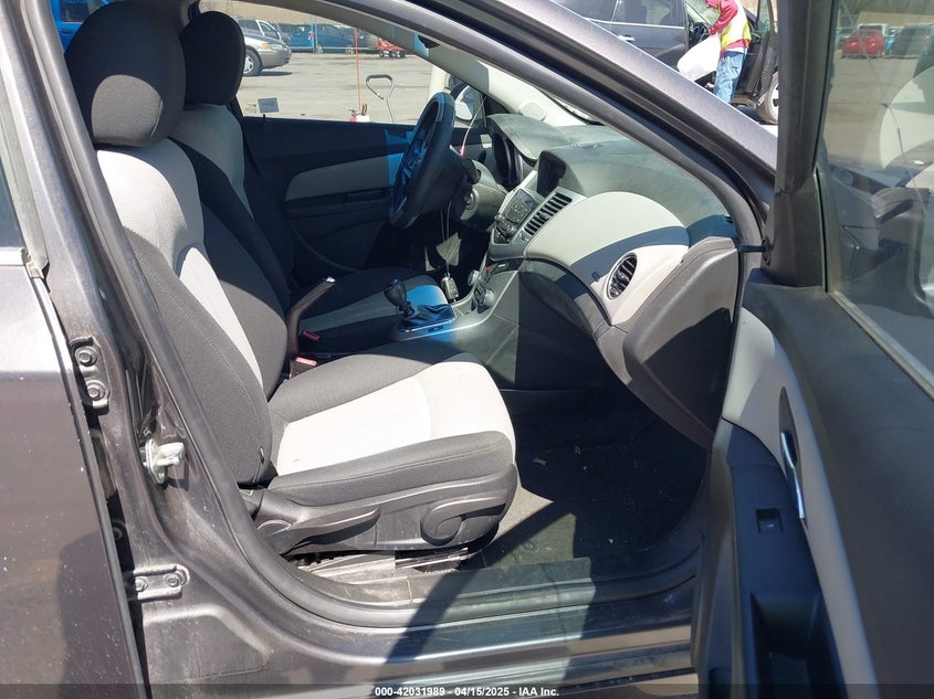 2011 CHEVROLET CRUZE VIN: 1G1PD5SH8B7222324