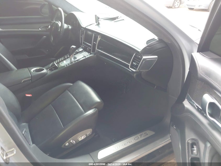 2014 PORSCHE PANAMERA GTS - WP0AF2A79EL083489