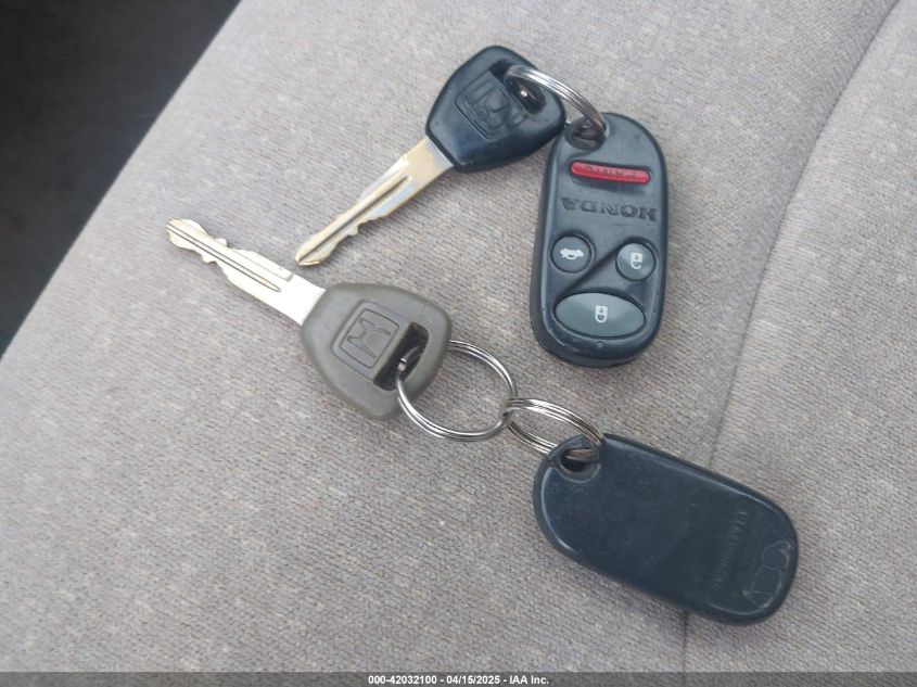 2002 Honda Accord 2.3 Ex/2.3 Se VIN: 1HGCG66852A138074 Lot: 42032100