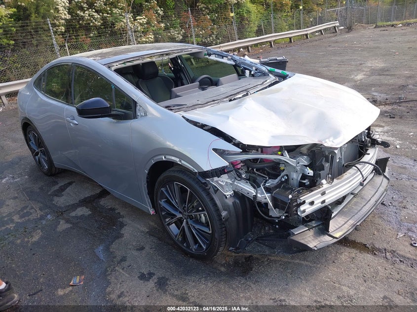 TOYOTA PRIUS - zdjęcie 1