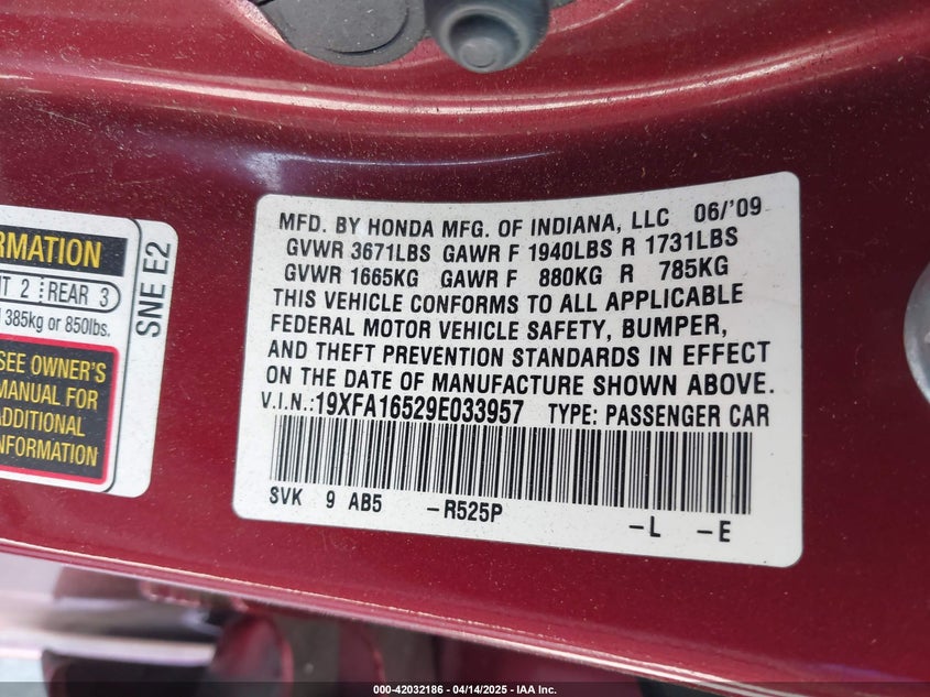 2009 HONDA CIVIC VIN: 19XFA16529E033957